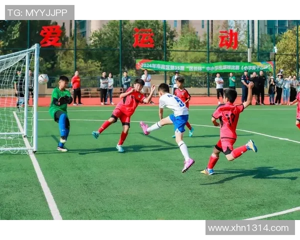 新生代小将足球球星闪耀绿茵场逐梦未来点燃无限激情希望
